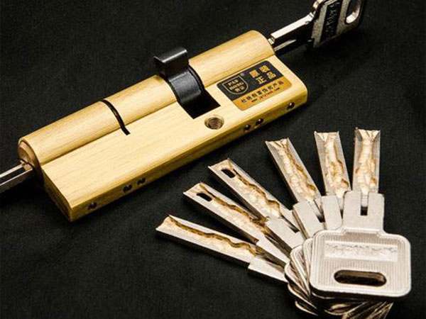 鹰潭市24小时上门开锁公司